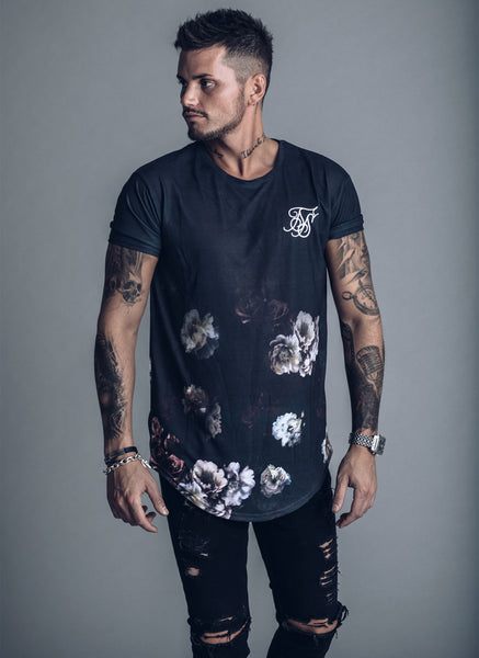 T-shirt Homme SikSilk Noir à Motifs Floraux - Taille M, Coupe Slim T-shirt Homme SikSilk Noir à Motifs Floraux - Taille M, Coupe Slim